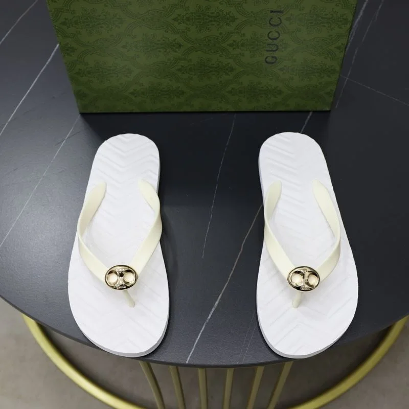 Unisex Gucci Slippers 23865