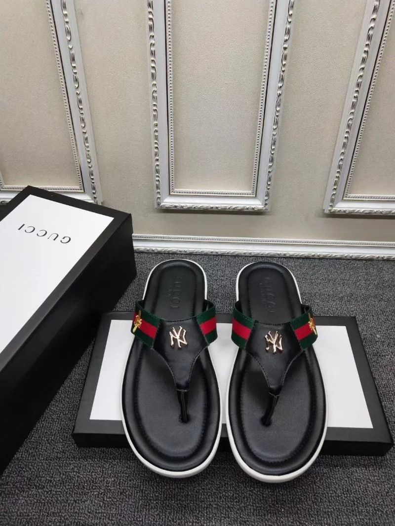 Gucci Slippers Flexible 23867