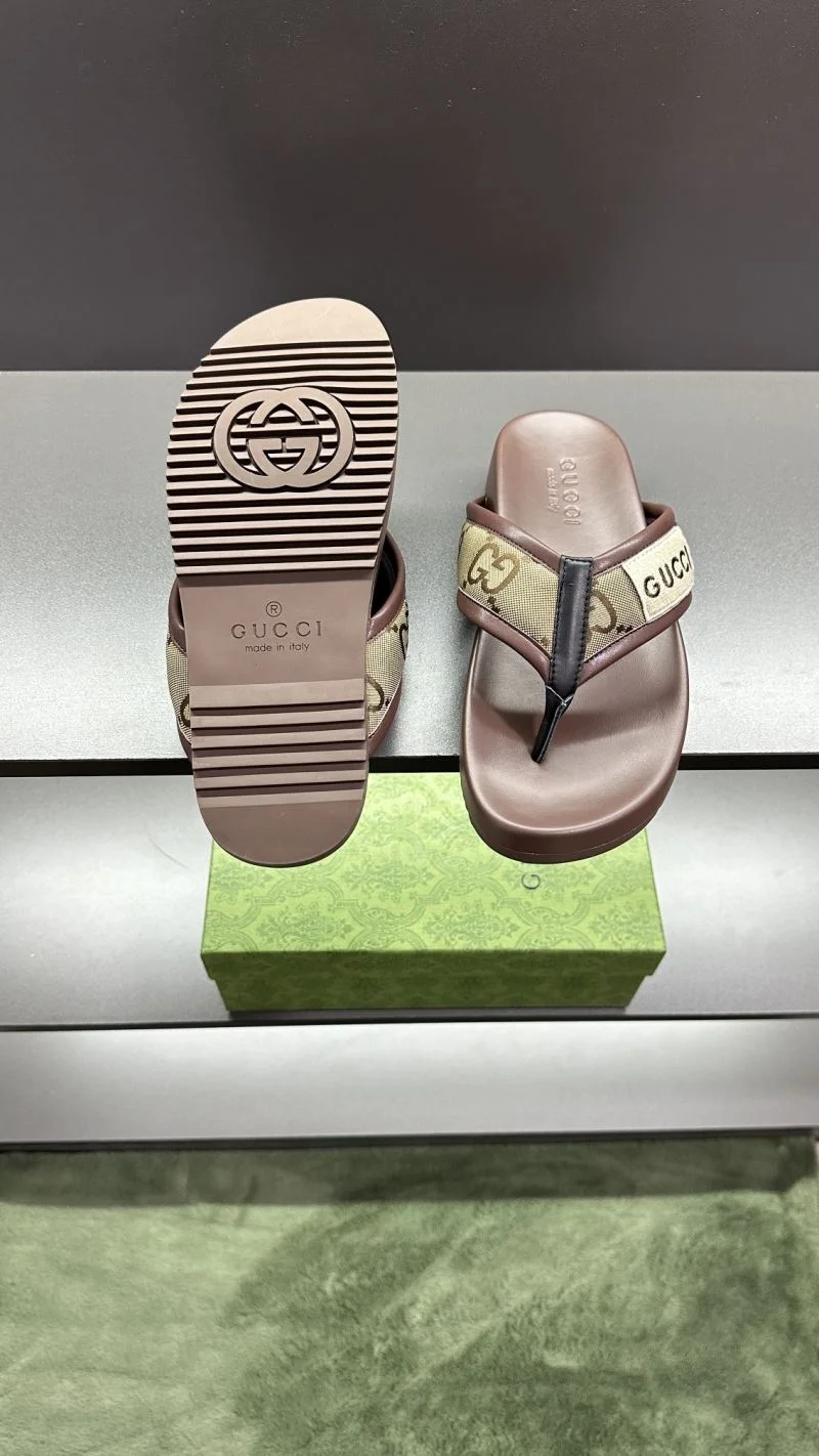 Gucci Slippers Stylish 23811
