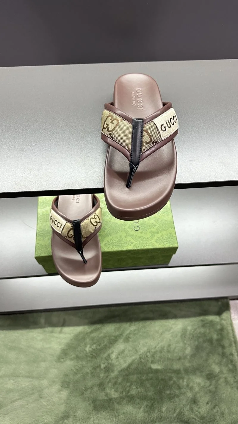 Gucci Slippers Stylish 23811