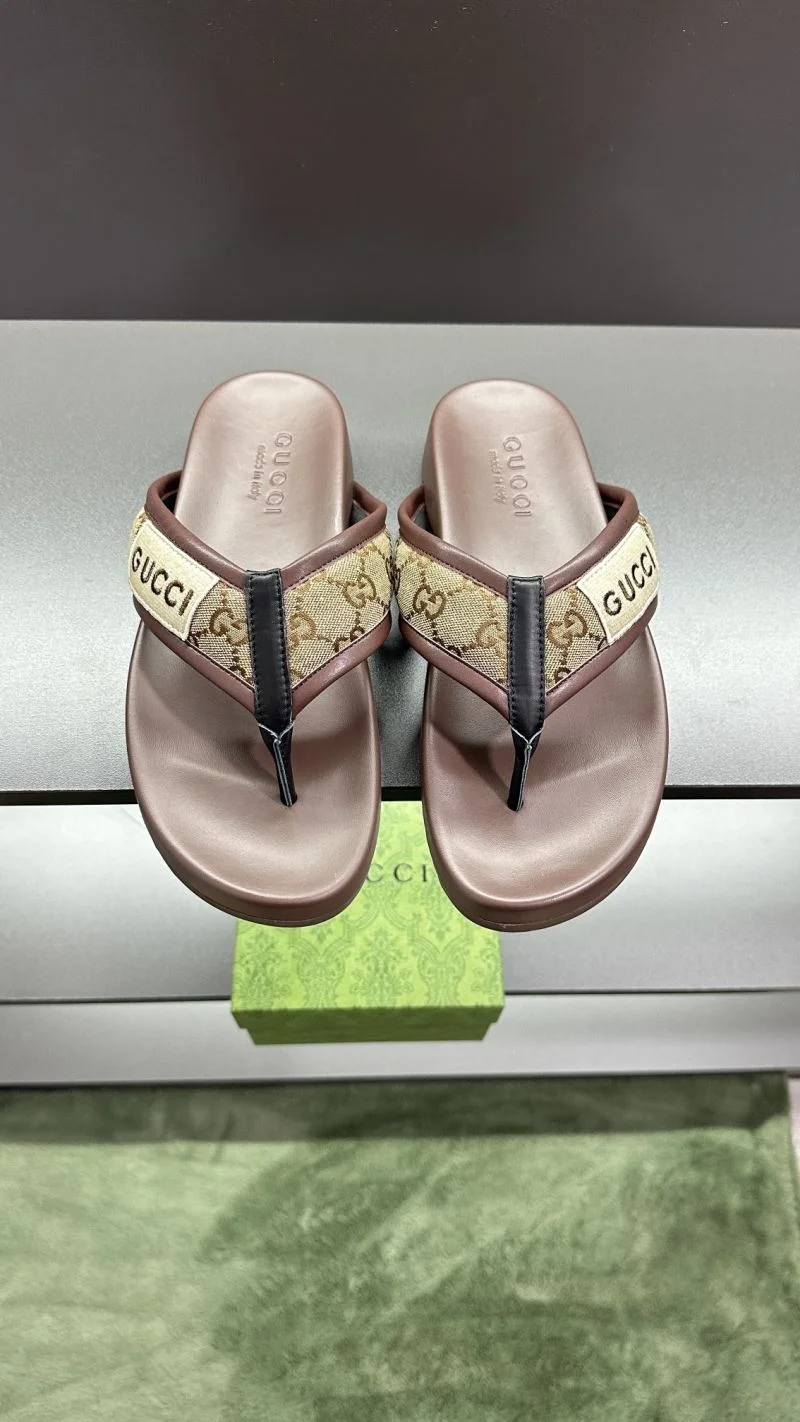 Gucci Slippers Stylish 23811