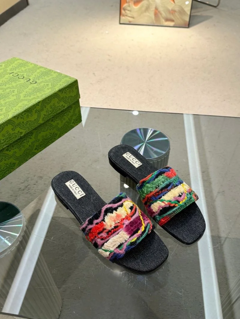 Gucci Slippers WellDesigned 24971
