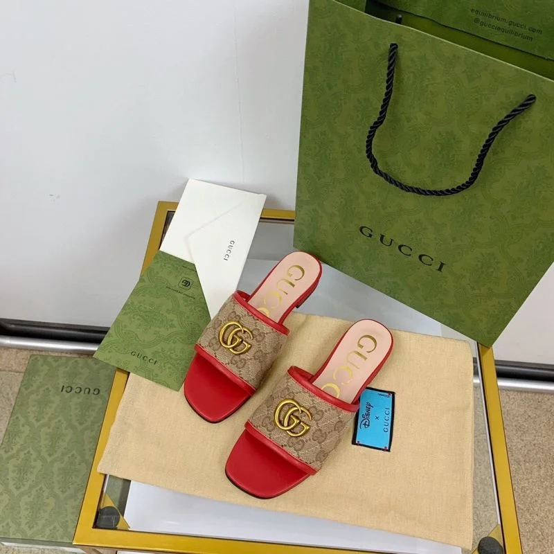 SmoothTexture Gucci Slippers 24960