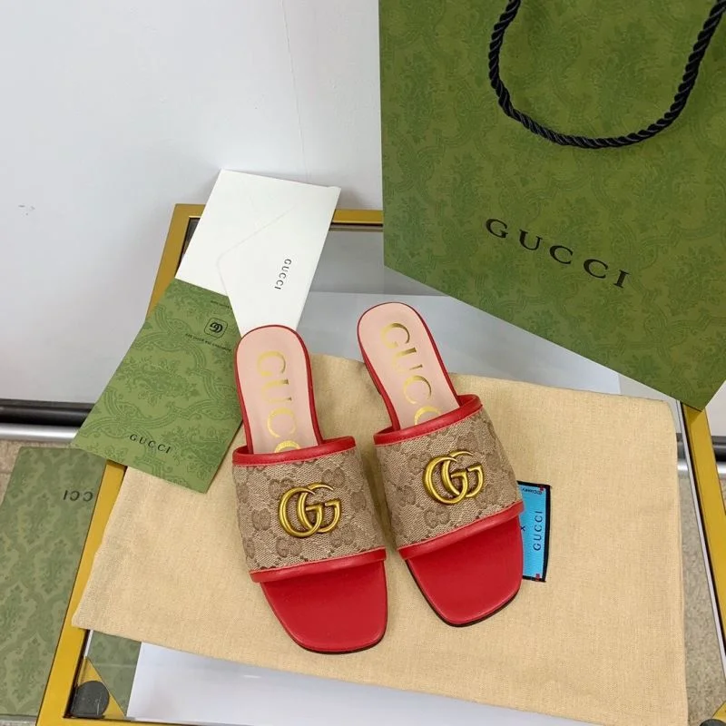 SmoothTexture Gucci Slippers 24960