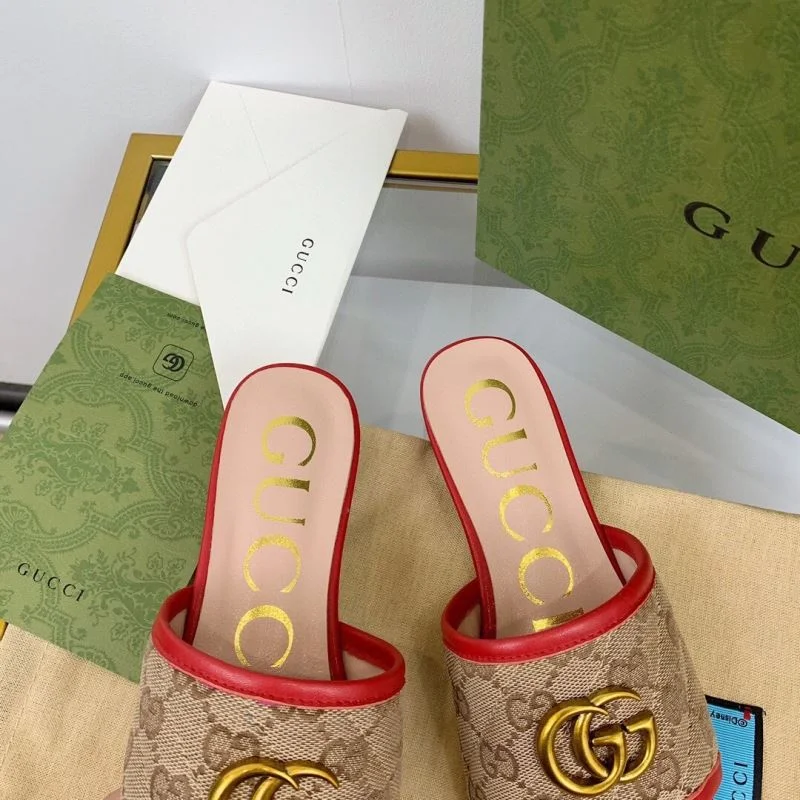 SmoothTexture Gucci Slippers 24960