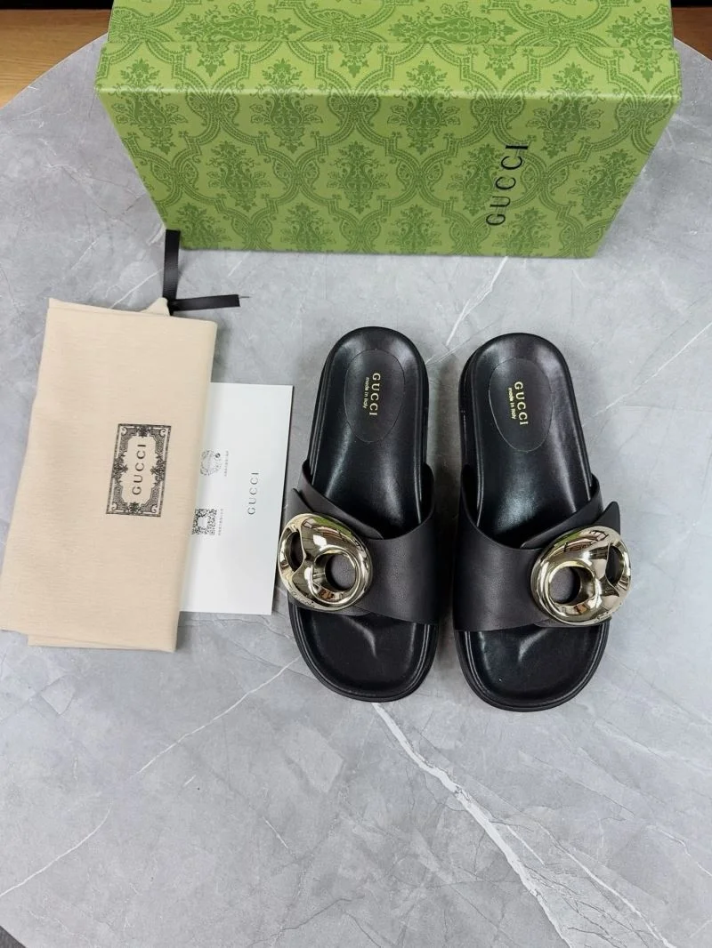 Bold Gucci Slippers 24886