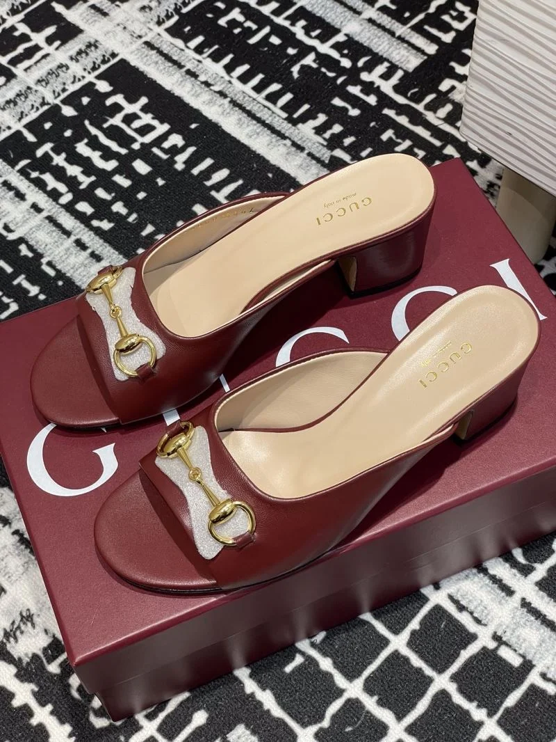 TechFriendly Gucci Slippers 24868