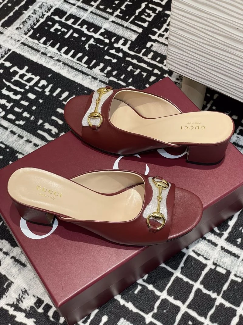 TechFriendly Gucci Slippers 24868