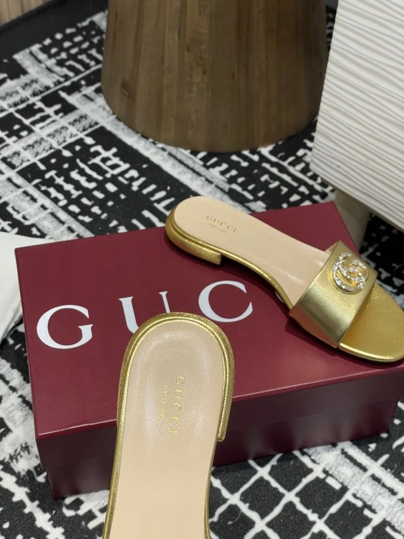 Lightweight Gucci Slippers 24882