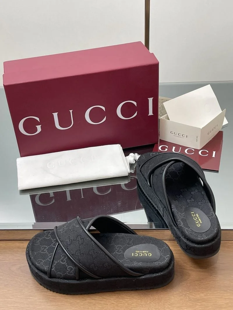 Refined Gucci Slippers 24724