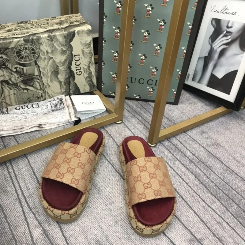 UrbanStyle Gucci Slippers 24713