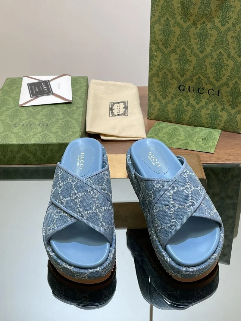 Stylish Gucci Slippers 24702