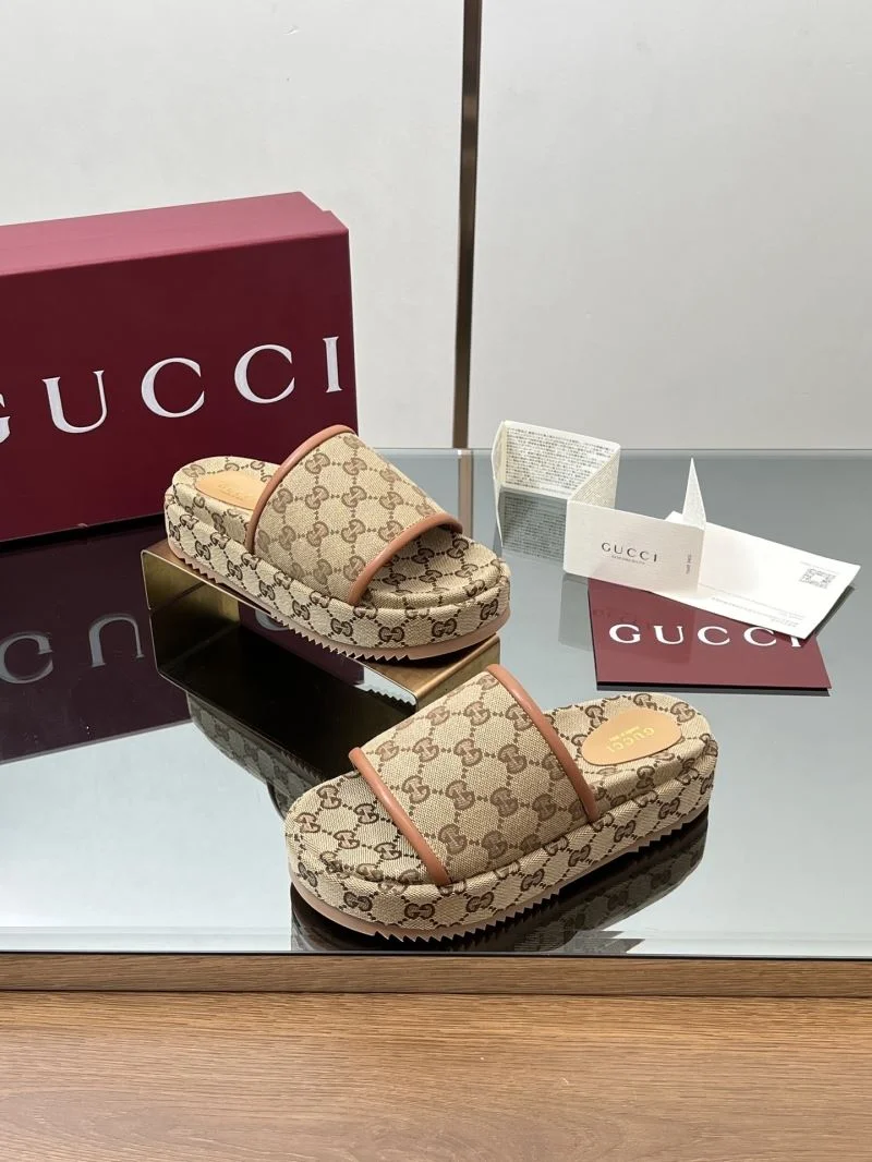 Gucci Slippers StreetReady 24696