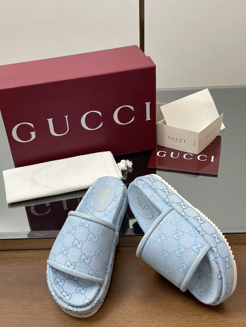 Minimalist Gucci Slippers 24711