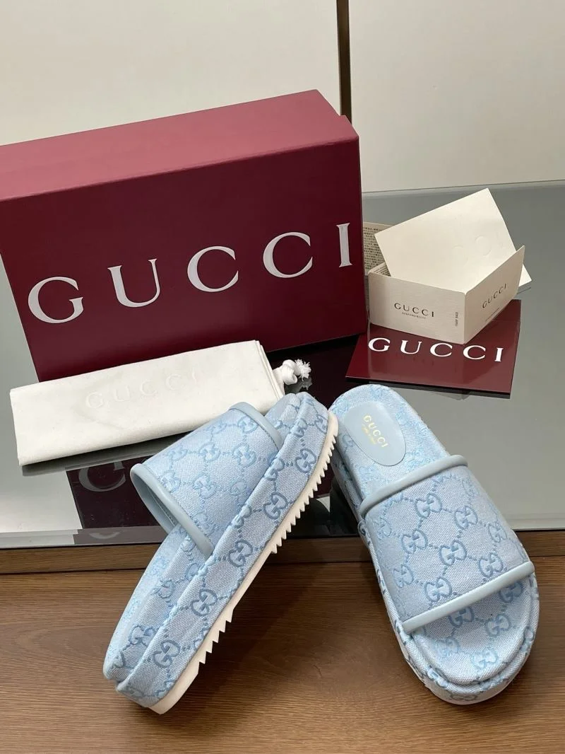 Minimalist Gucci Slippers 24711