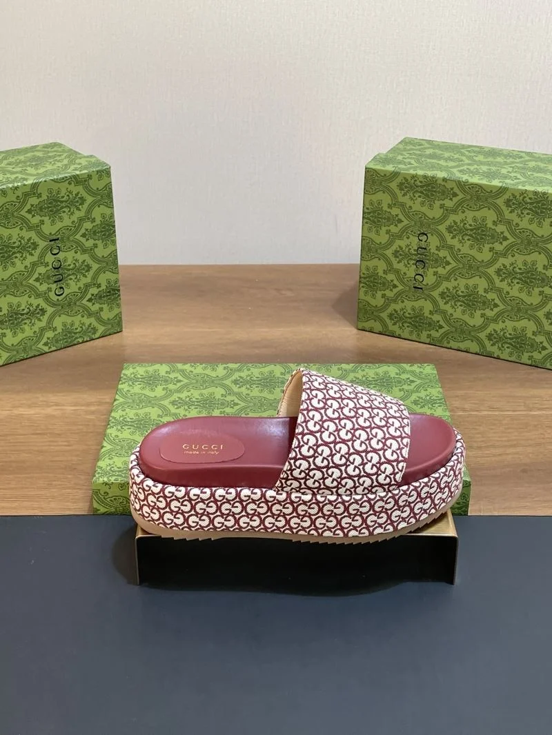 SoftTouch Gucci Slippers 24725
