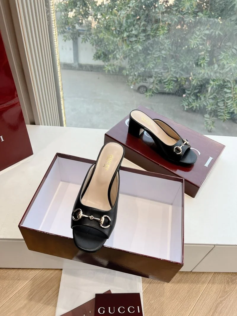 Lightweight Gucci Slippers 24656