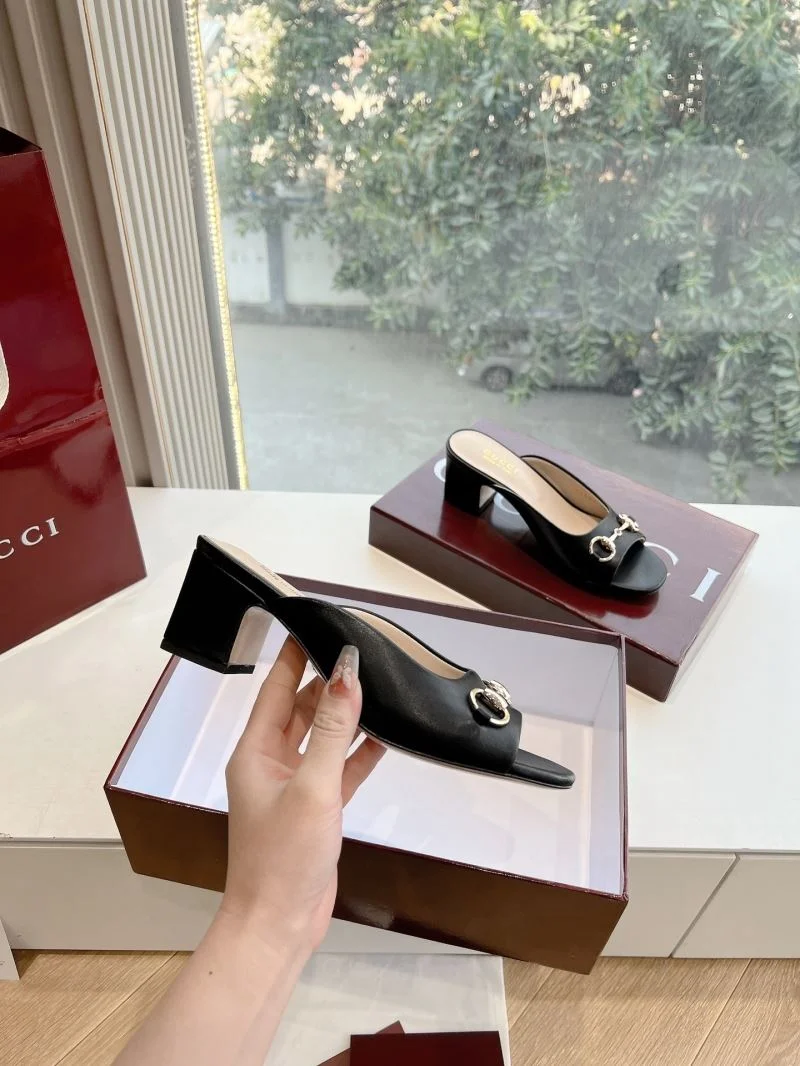 Lightweight Gucci Slippers 24656