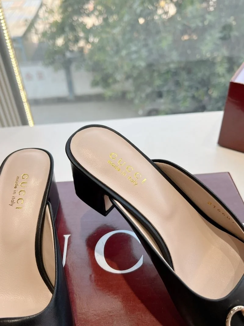 Lightweight Gucci Slippers 24656
