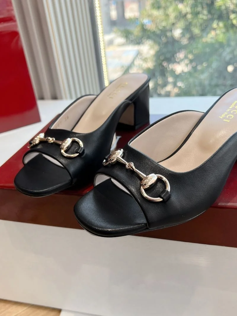 Lightweight Gucci Slippers 24656