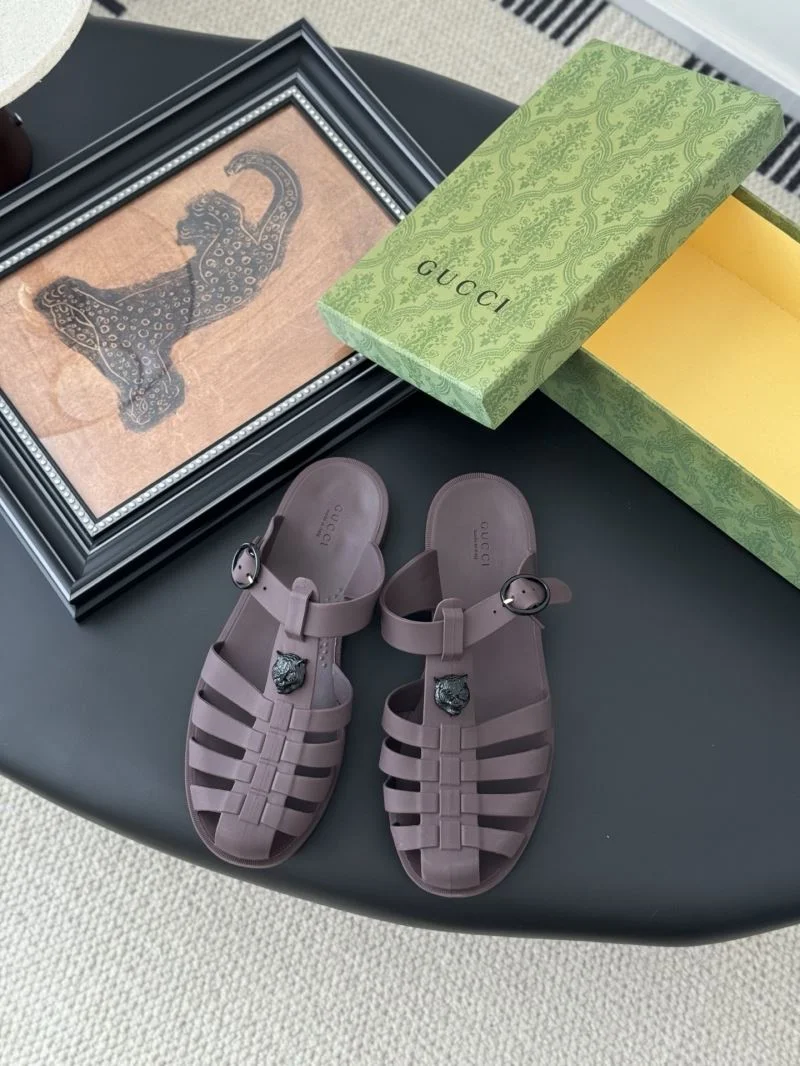 Lightweight Gucci Slippers 24667