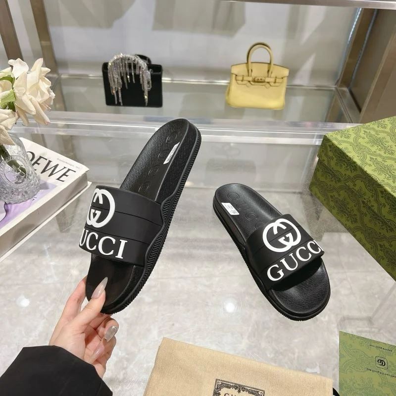 Timeless Gucci Slippers 24666