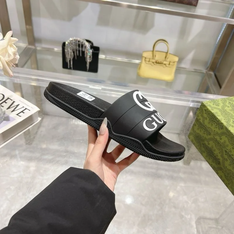 Timeless Gucci Slippers 24666
