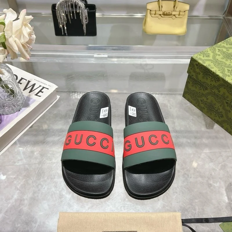 Gucci Slippers WellDesigned 24644