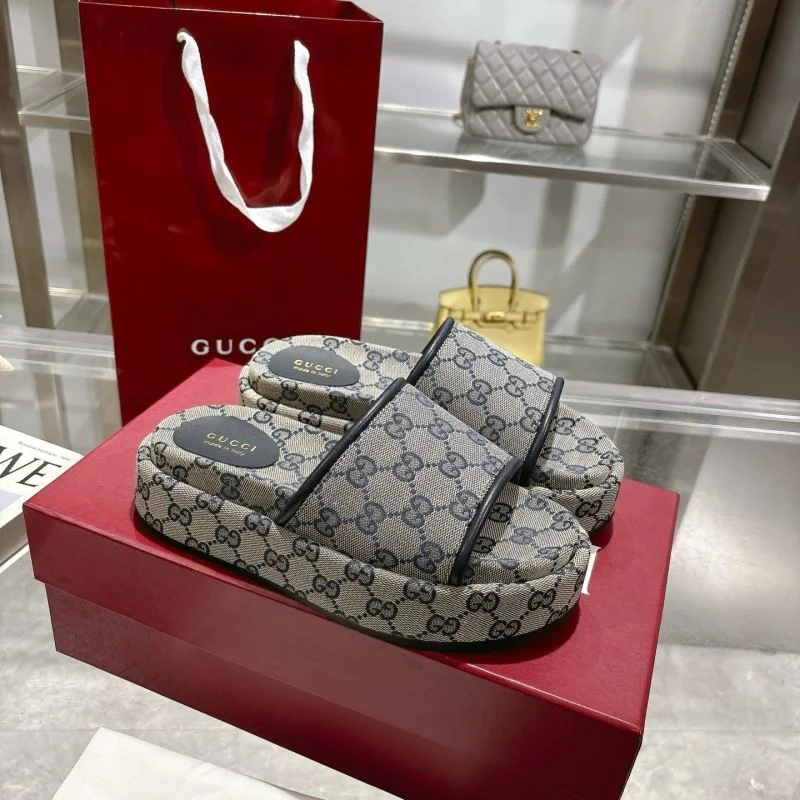 Gucci Slippers Colorful 24633
