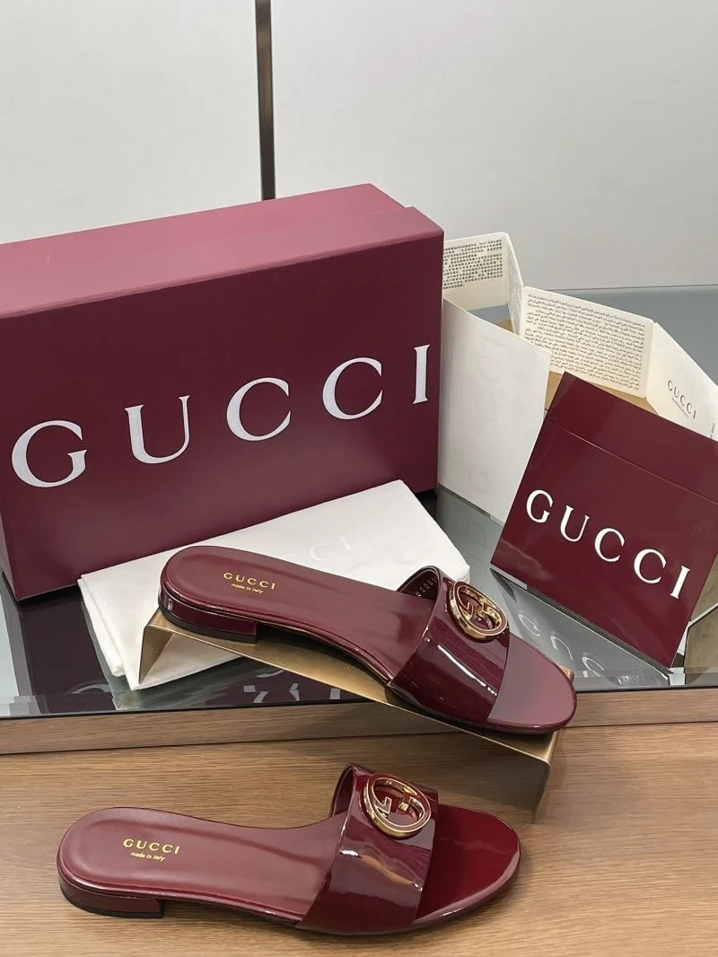 Stylish Gucci Slippers 24631