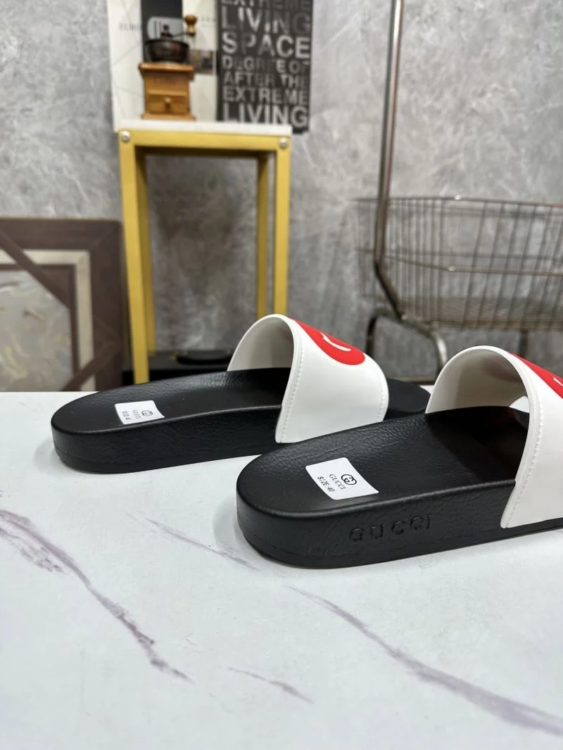 Trendy Gucci Slippers 25311