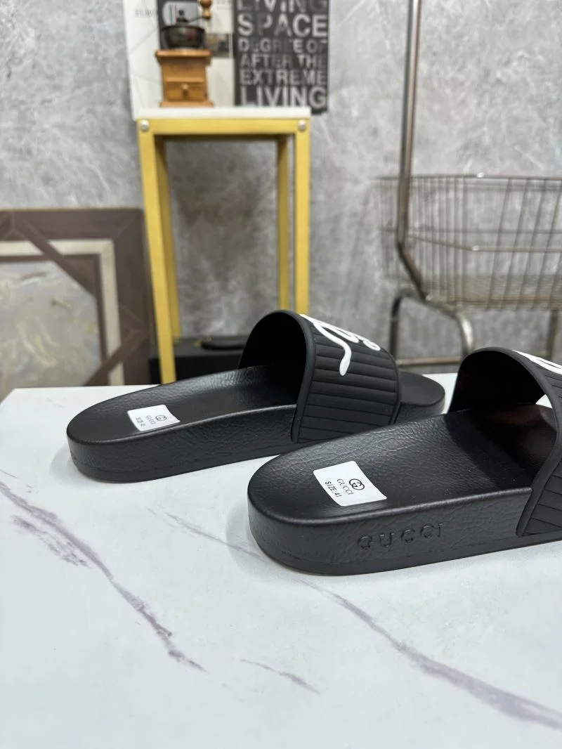 Practical Gucci Slippers 25237