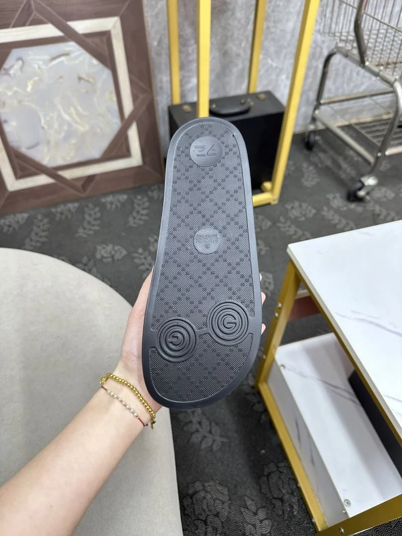 Efficient Gucci Slippers 25265