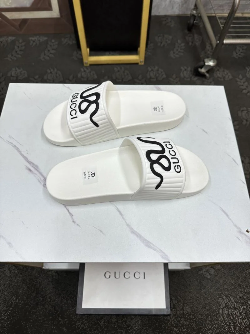 Gucci Slippers WeatherProof 25251