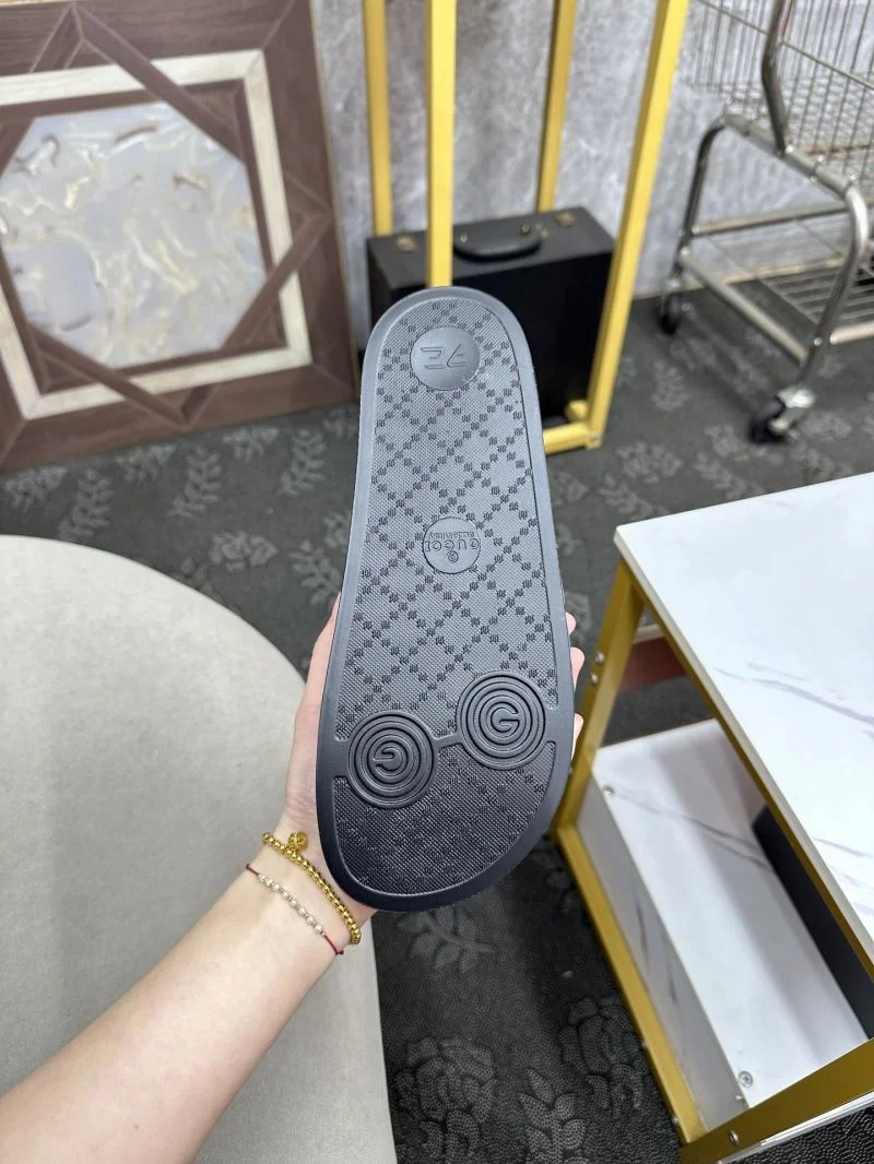 UrbanStyle Gucci Slippers 25247