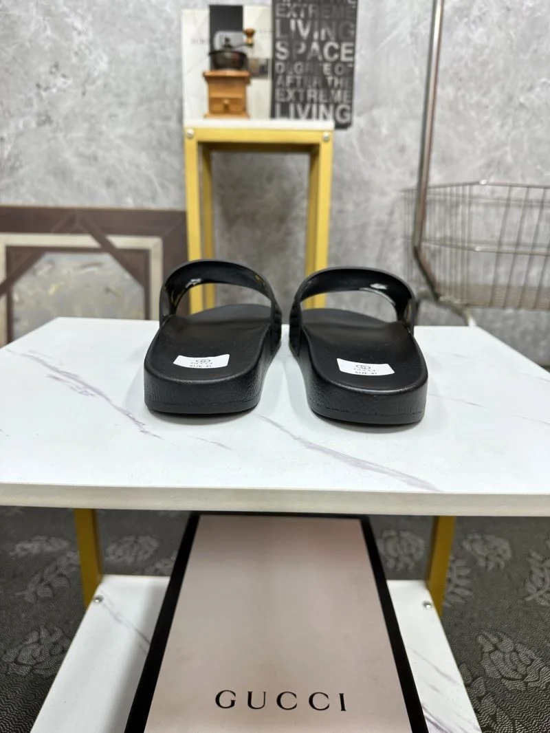 UrbanStyle Gucci Slippers 25247