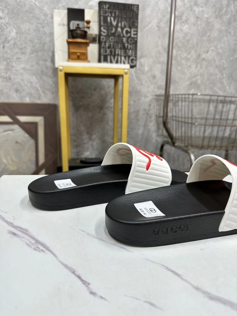 SmoothTexture Gucci Slippers 25291