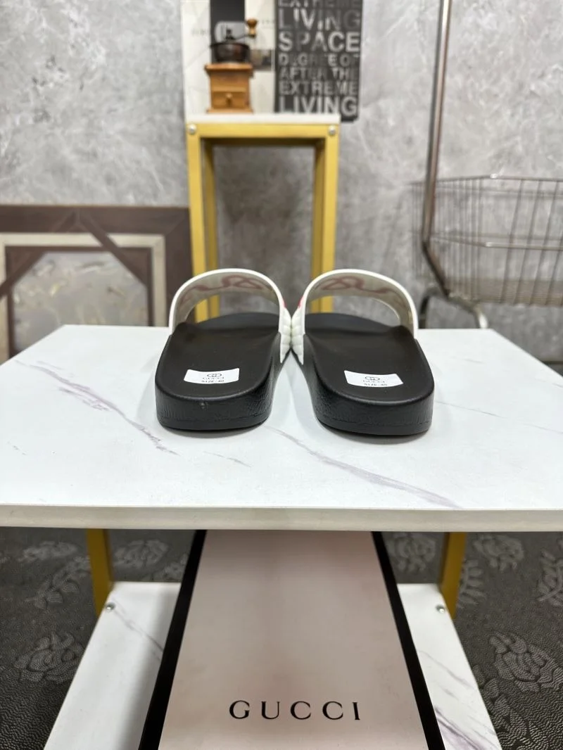 SmoothTexture Gucci Slippers 25291