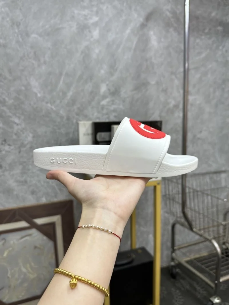 Gucci Slippers EasyCare 25221