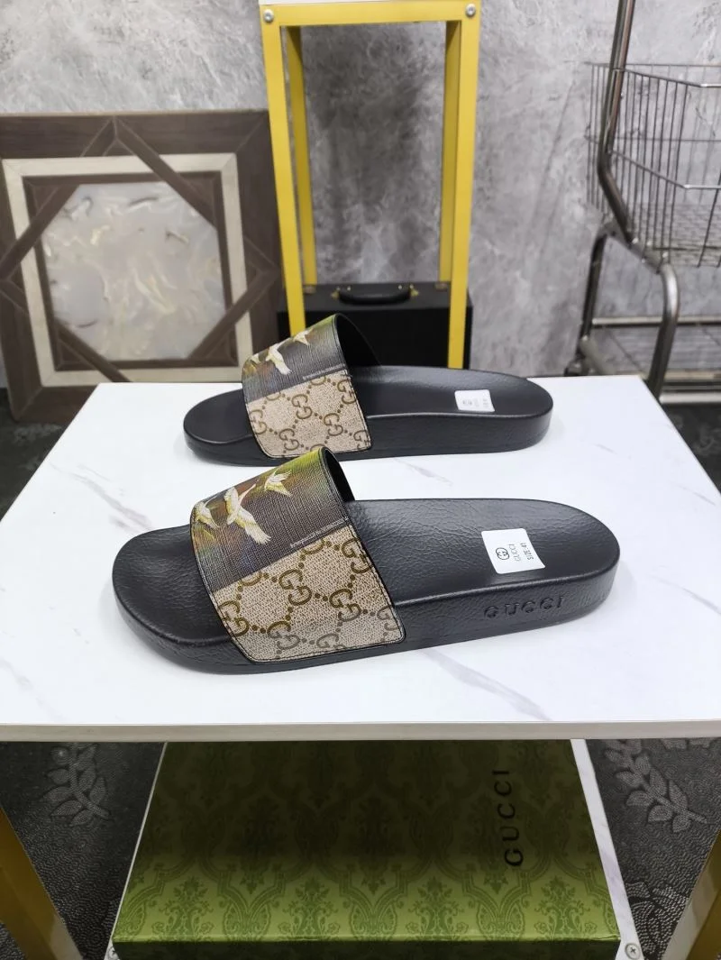 Gucci Slippers Minimalist 25215