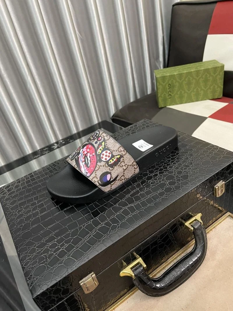 SoftTouch Gucci Slippers 25204