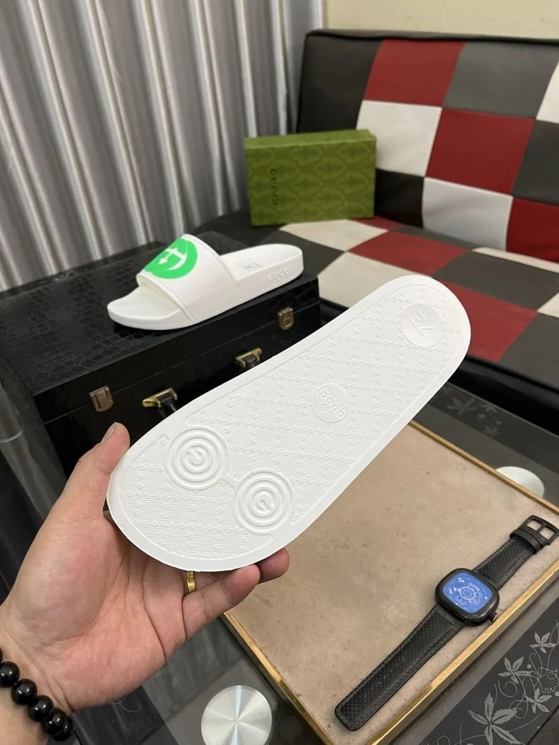 Gucci Slippers TravelReady 25272