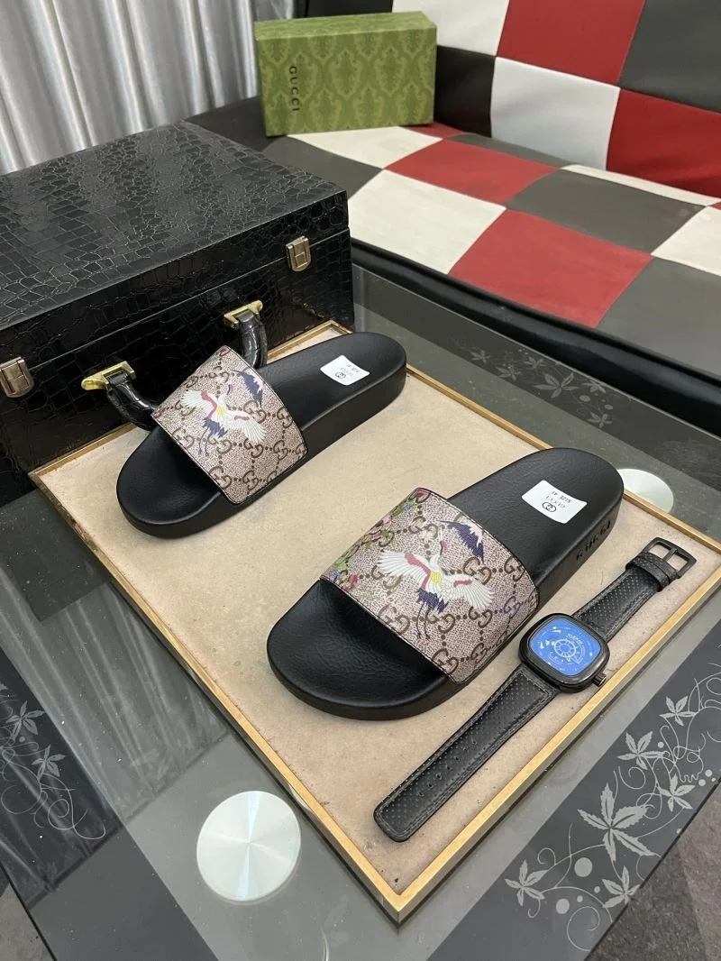 Gucci Slippers Comfortable 25180