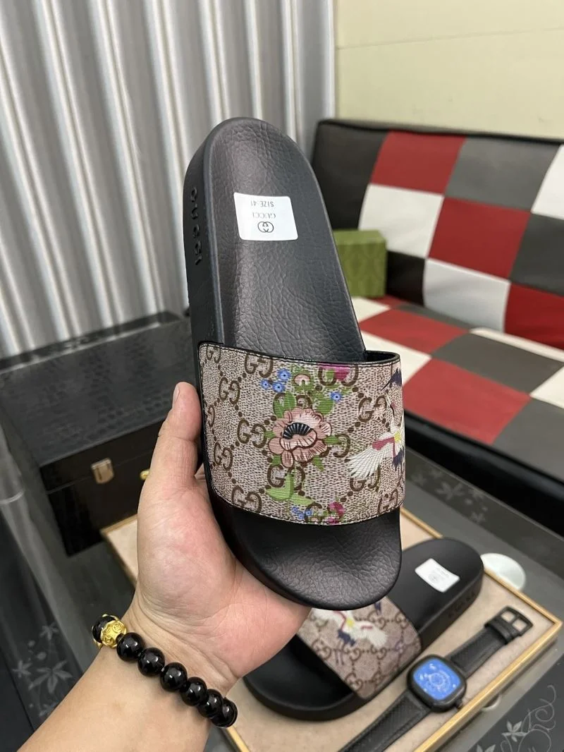 Gucci Slippers Comfortable 25180