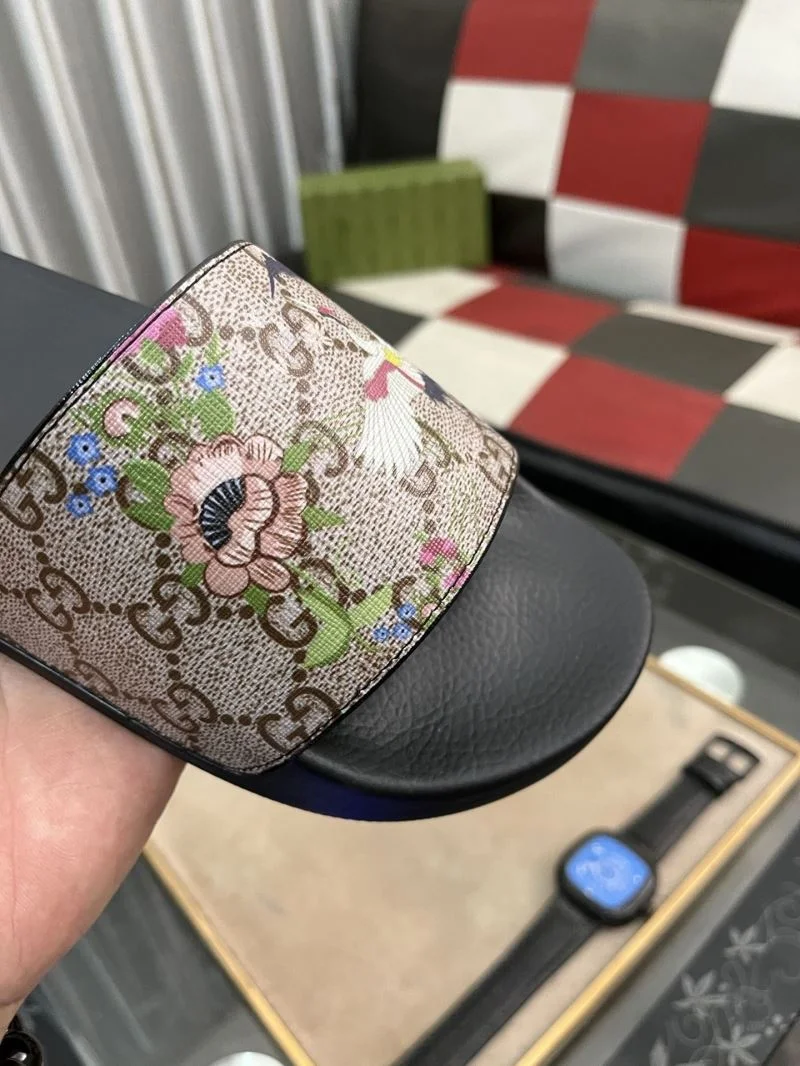 Gucci Slippers Comfortable 25180