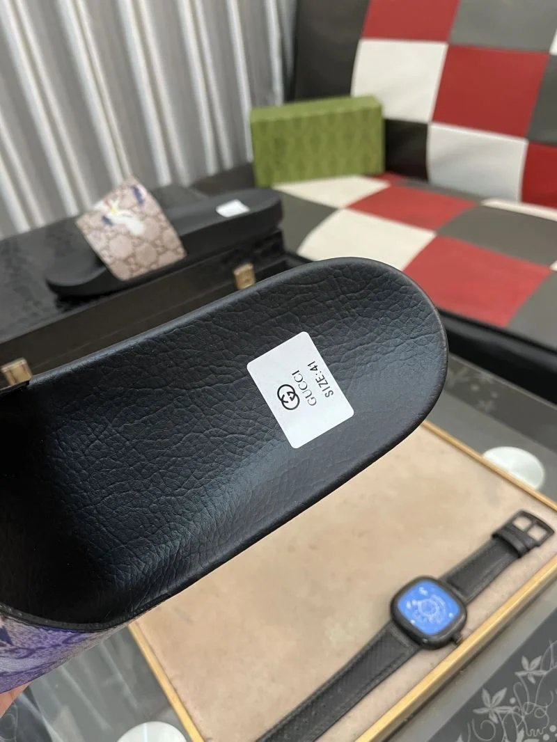 Gucci Slippers Comfortable 25180