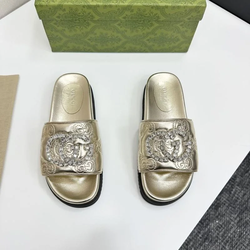 Gucci Slippers Practical 25949