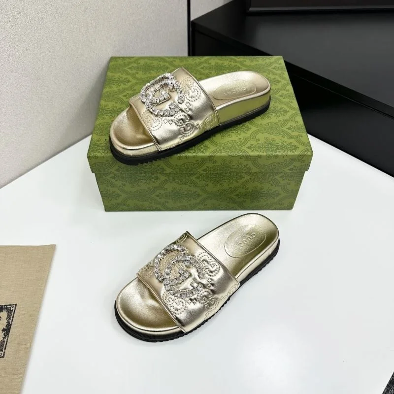 Gucci Slippers Practical 25949