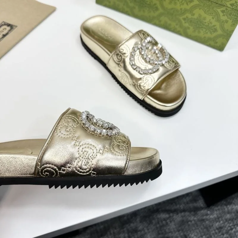Gucci Slippers Practical 25949