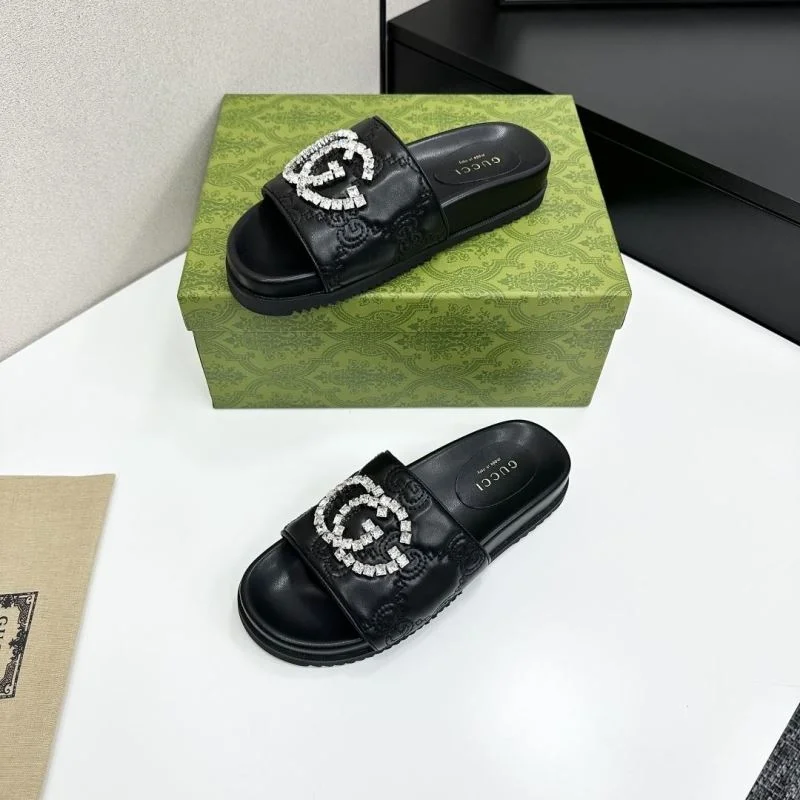 Gucci Slippers Sporty 25907